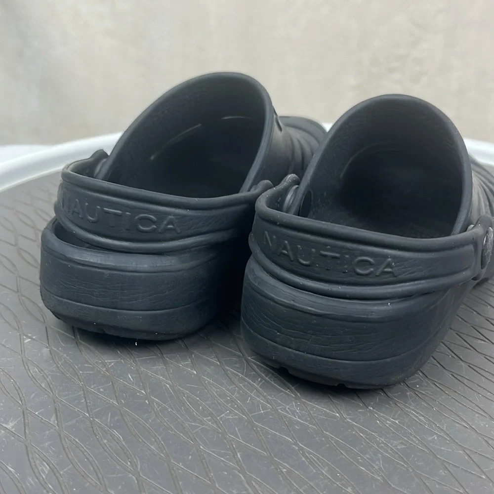 Nautica Kids Black Clogs Size 13 water shoe
